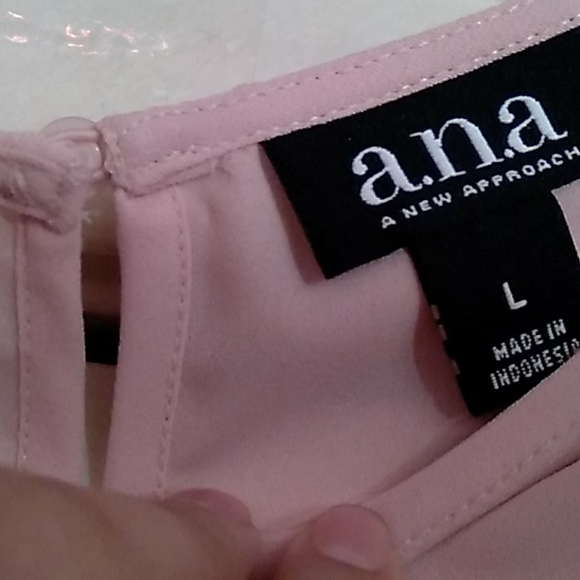 Pink blouse - Picture 4 of 4